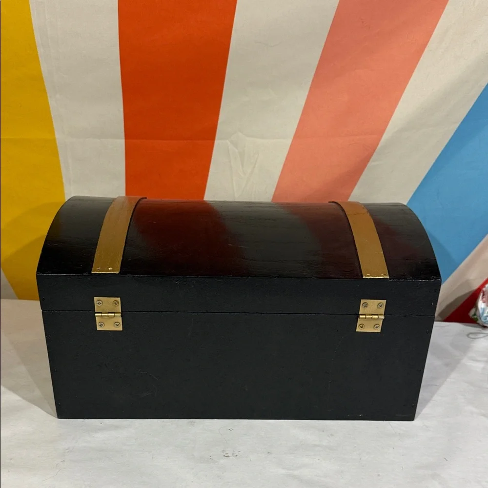 Black and Gold Decorative Storage Chest - Home Organizer